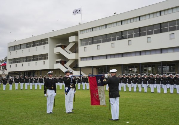 Nueva generación de Oficiales se gradúa de la Escuela Naval
