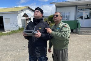 Autoridad Marítima es capacitada en el uso de drones para fines investigativos