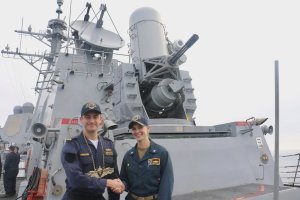 Finaliza intercambio operativo en destructor la Armada de Estados Unidos