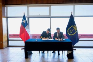 Dirección de Educación de la Armada y Federación Chilena de Rugby firman convenio de colaboración