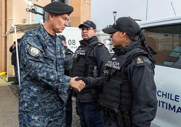 Revista Inspectiva del Director General de los Servicios a la Tercera Zona Naval