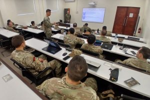 Infantería de Marina y USMC consolidan sus capacidades operacionales a través de un intercambio académico de expertos