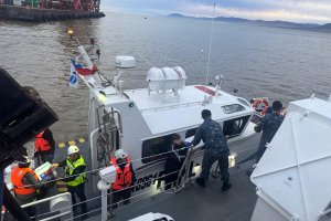 Armada de Chile realiza el primer puente marítimo en la provincia de Huasco