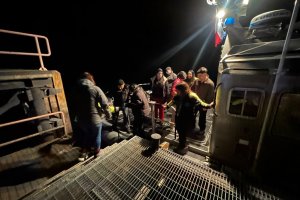 Capitanía de Puerto de Lago General Carrera apoyó evacuación médica de urgencia