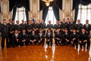 Comandante en Jefe de la Armada despidió a dotaciones antárticas para el período 2027