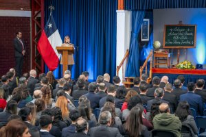 Colegio Arturo Prat conmemoró 100 años de labor educativa en Talcahuano