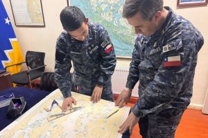 Armada de Chile inicia búsqueda de lancha a motor tras pérdida de contacto en sector Angostura Inglesa