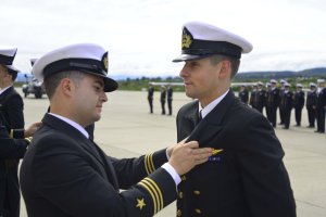 Escuela de Aviación Naval graduó a cinco nuevos pilotos navales