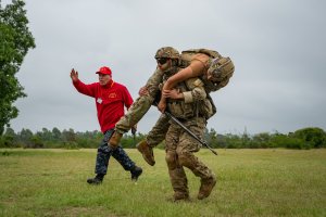 Armada de Chile pone a prueba la atención de heridos en combate durante exigente ejercicio del Curso C4